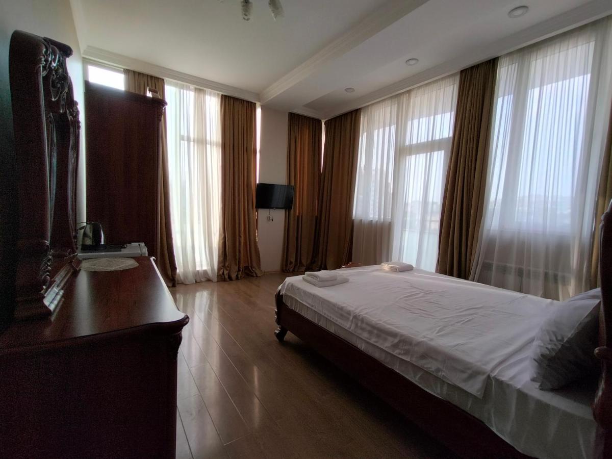 New Star Hotell Tbilisi Eksteriør bilde